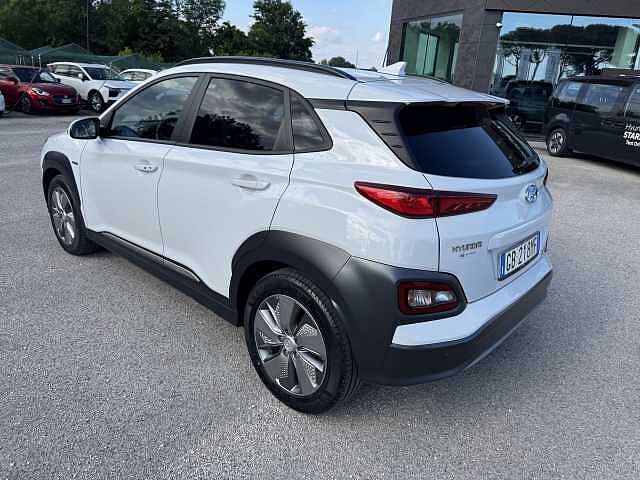 Hyundai KONA EV 64 kWh Exellence +