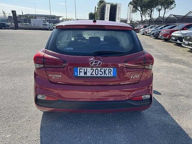 Hyundai i20 1.2 MPI 75cv Connect Line