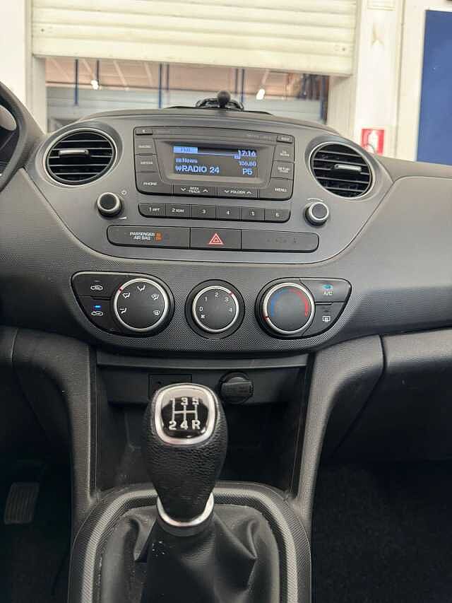 Hyundai i10 1.0 MPI Login
