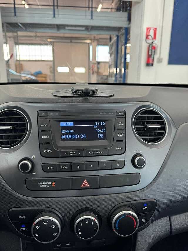 Hyundai i10 1.0 MPI Login