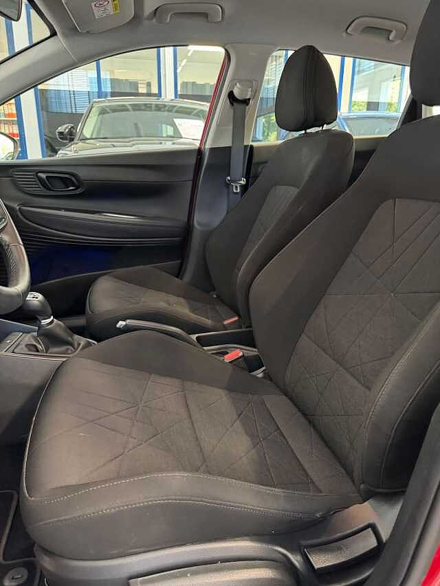 Hyundai BAYON 1.2 MPI MT XLine