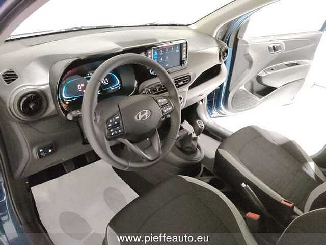 Hyundai i10 PE MY25 5P 1.0 MT CONNECTLINE %