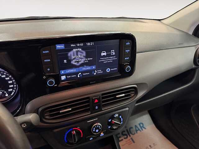 Hyundai i10 i10 1.0 mpi Tech Connect Pack