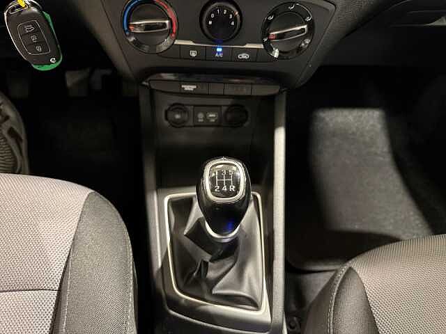 Hyundai i20 i20 5p 1.2 mpi Tech 75cv