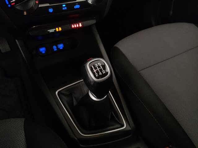 Hyundai i20 i20 5p 1.2 mpi Connectline 75cv
